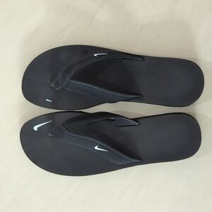 Women's Nike Sandals